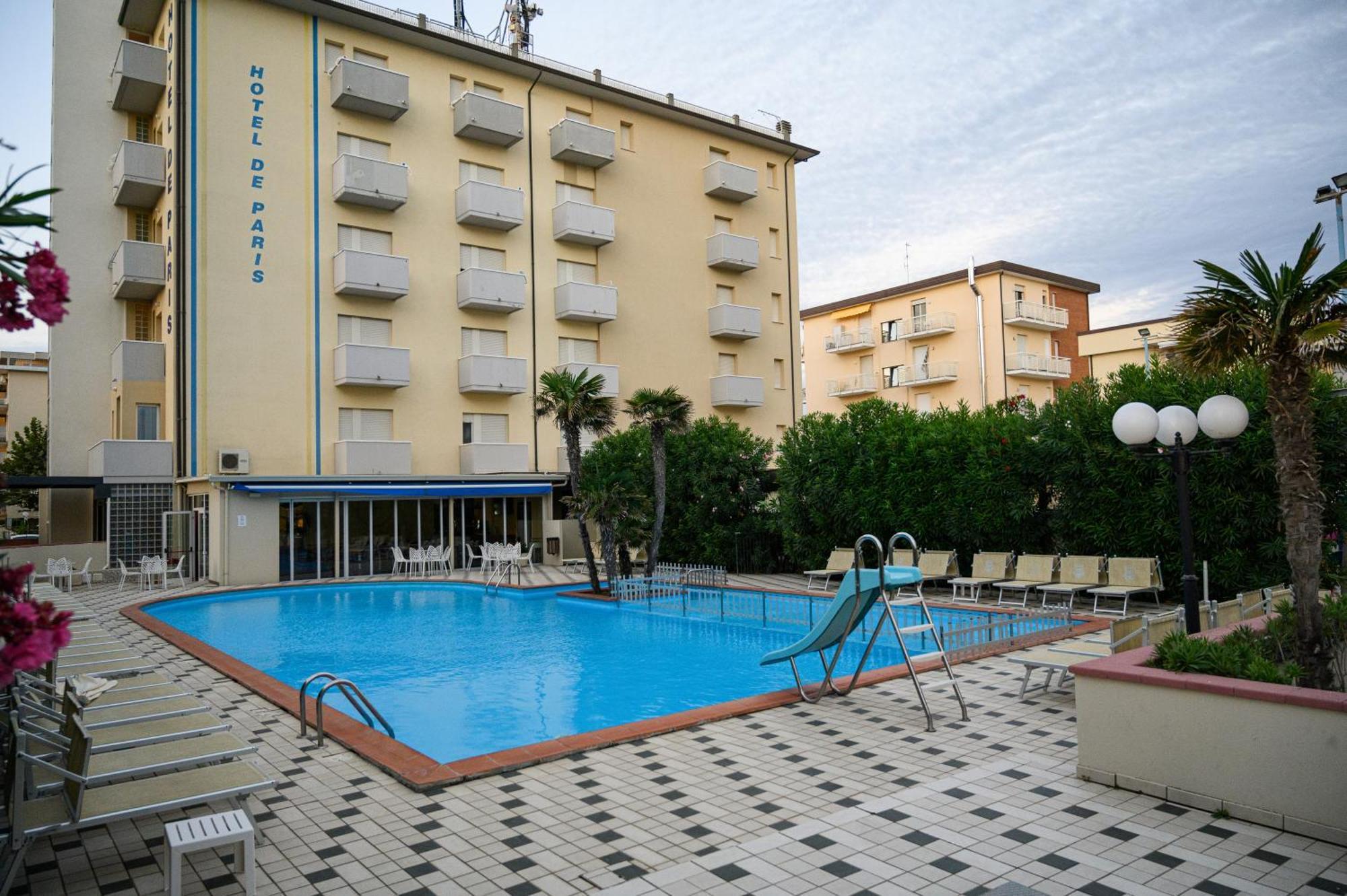 Hotel De Paris Lido Di Savio Exteriör bild
